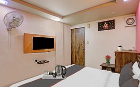 Hotel O Royal